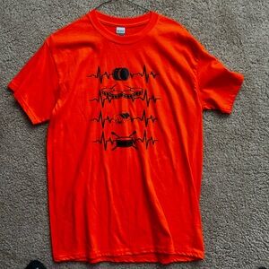 Gildan Orange Graphic Tee